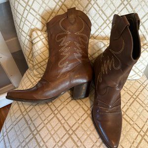 Genuine Brazilian cowboy booties